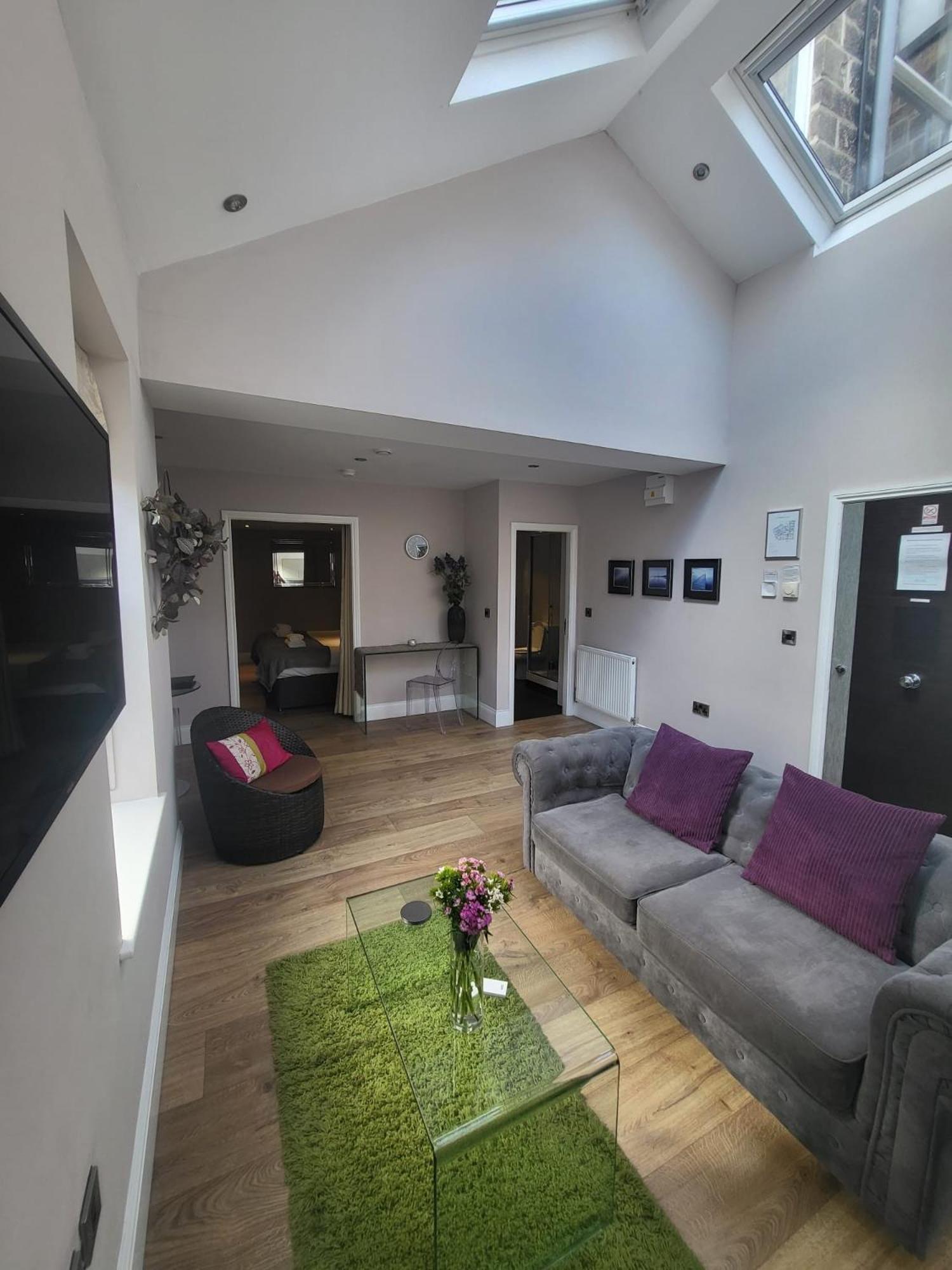 Harrogate Lifestyle Luxury Serviced Aparthotel Esterno foto