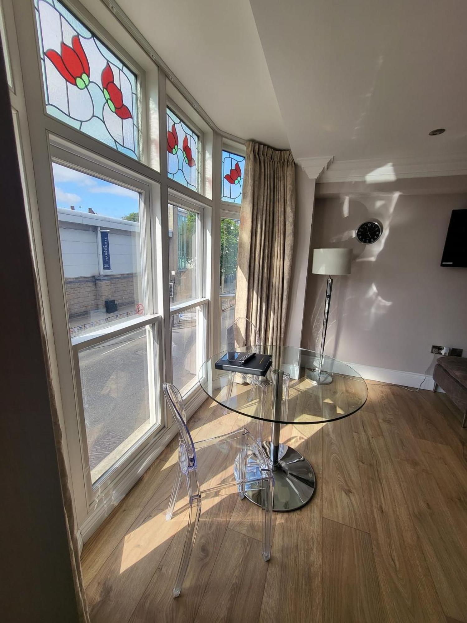 Harrogate Lifestyle Luxury Serviced Aparthotel Esterno foto